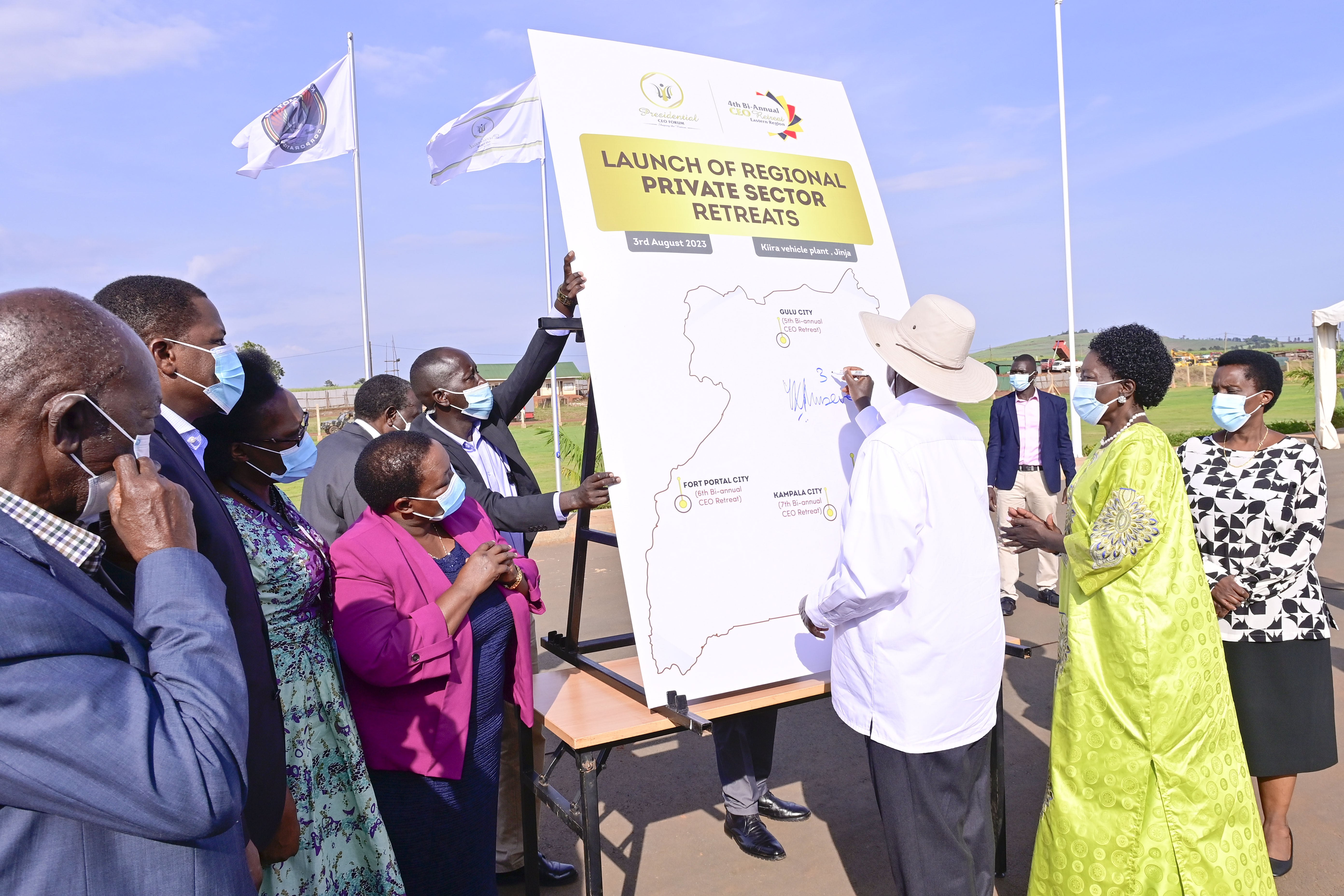 President Museveni Cautions Politicians, Civil Servants Frustrating Investors during the  4th Bi-Annual Presidential CEO forum held at Kiira Vehicle plant in Jinja