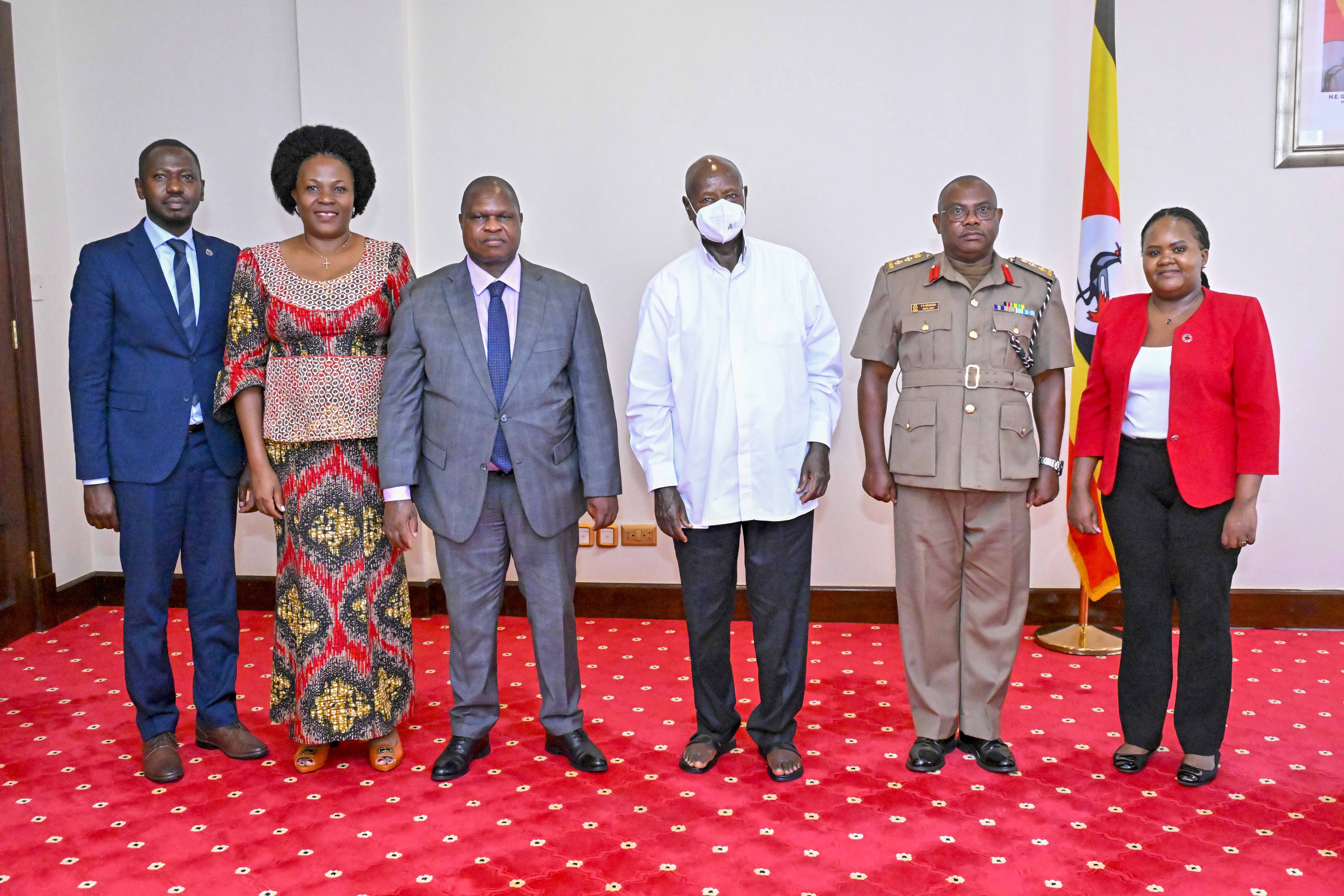 H.E. the President Meets the Kenya High Commissioner