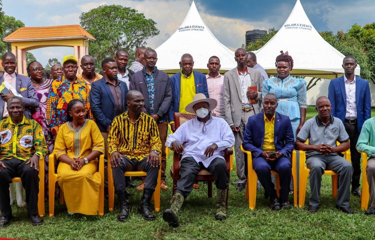 H.E. YOWERI KAGUTA MUSEVENI LAUNCHES SECOND PHASE OF FOUR-ACRE MODEL CAMPAIGN IN BUNYORO