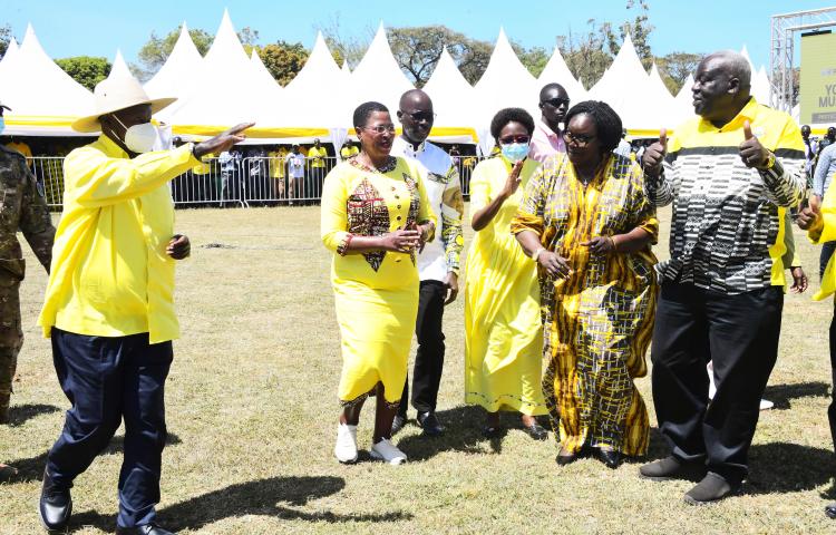 PRESIDENT MUSEVENI PLEDGES TO IMPROVE ROAD CONNECTIVITY IN LANGO SUB-REGION AS CAMPAIGNS INTENSIFY