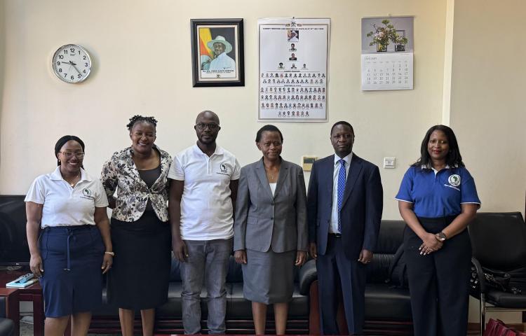 Courtesy visit by the DG-ESAMI to the HPS/SC